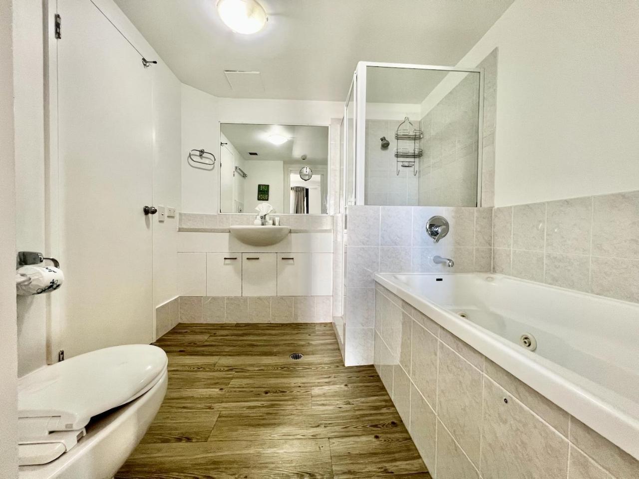 Apartment Beachside Neptune #304 Gold Coast